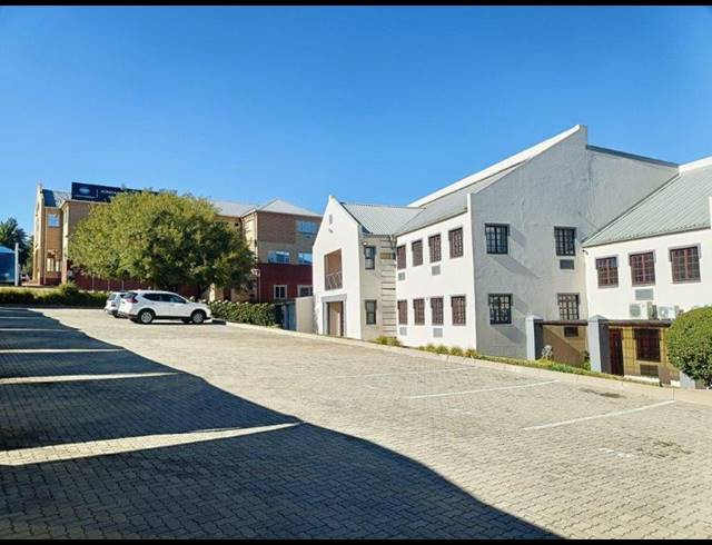 INDUSTRIAL PROPERTY TO RENT IN HALFWAY HOUSE